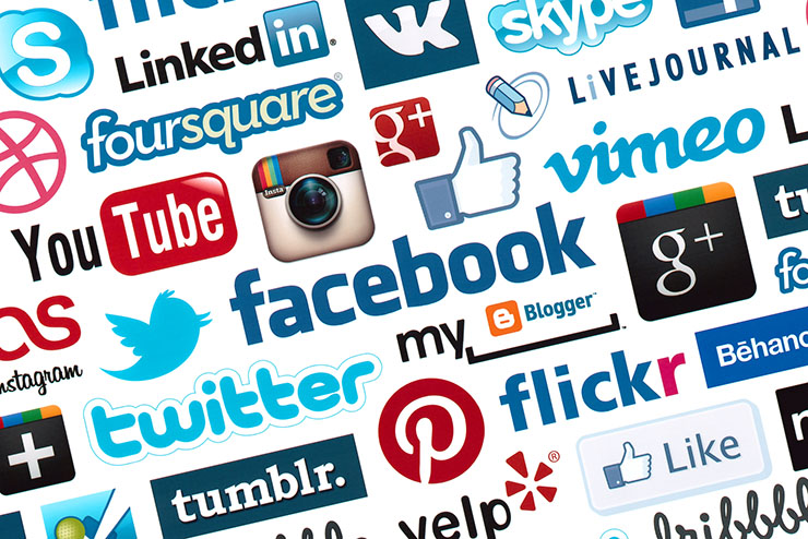 Android how to use Facebook, Twitter and Google plus Intents